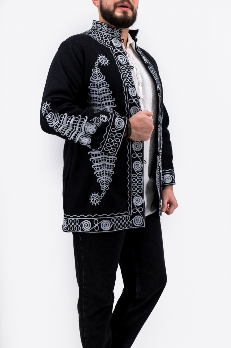 Sacou brodat Barbati 7 [3]