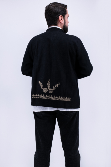 Sacou brodat Barbati 10 [4]