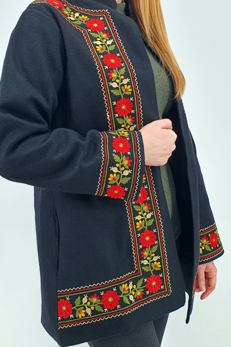 Sacou/Pardesiu brodat cu motive traditionale 3 [4]