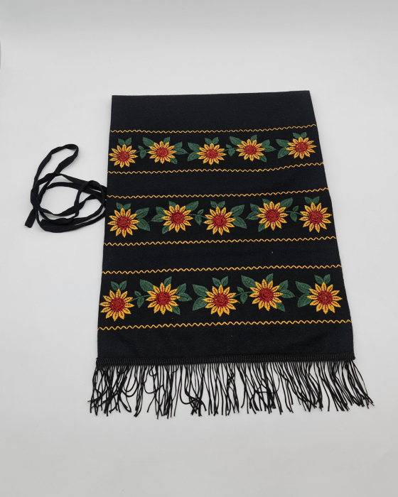 SET - 2 Fote brodate cu model traditional 2 [2]