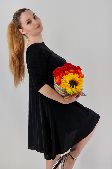 Set cadou – Trandafiri sapun – Cutie rotunda – floarea soarelui! [2]