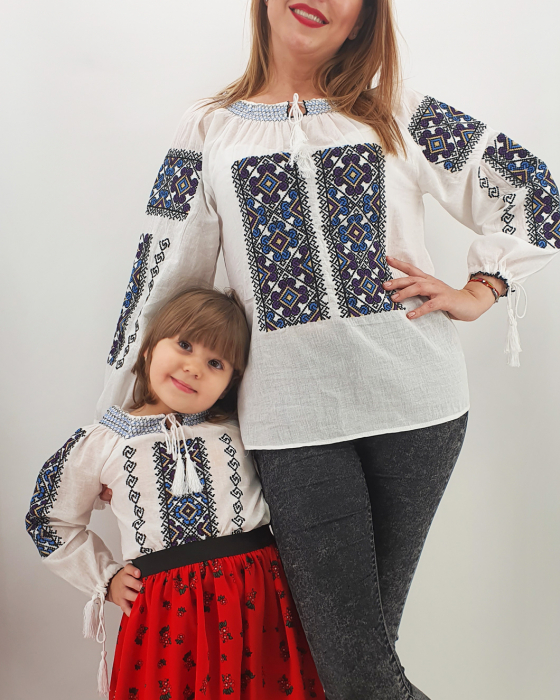 Set Traditional / IE Mama / IE fiica Naria [2]