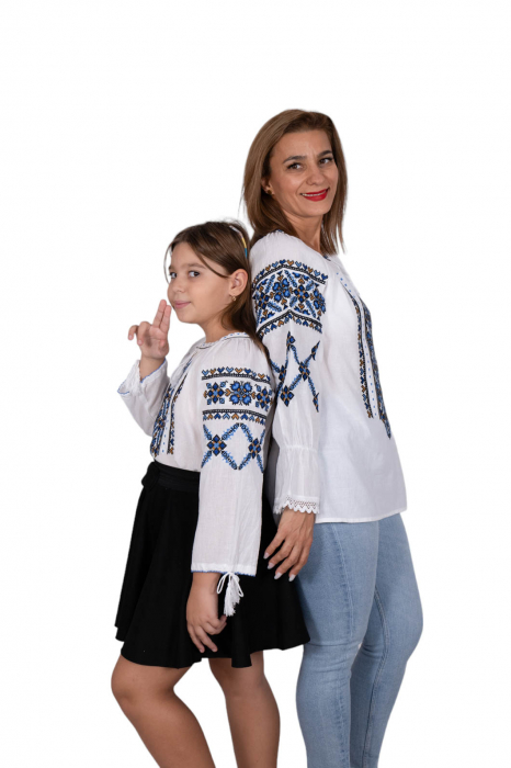 Set Traditional / IE Mama / IE fiica Filipa [2]