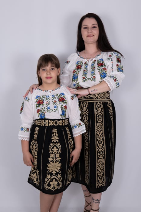 Set Traditional   IE Mama   IE fiica Fatima 2