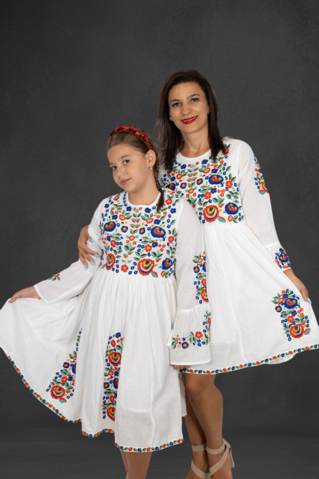Set Traditional Mama / fiica Fiorela 8 [2]