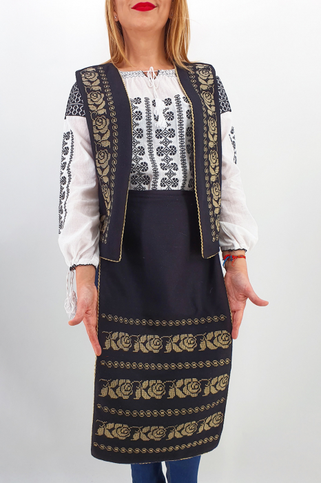 Set Vesta si Fote brodate cu model traditional  Alina 2 [3]