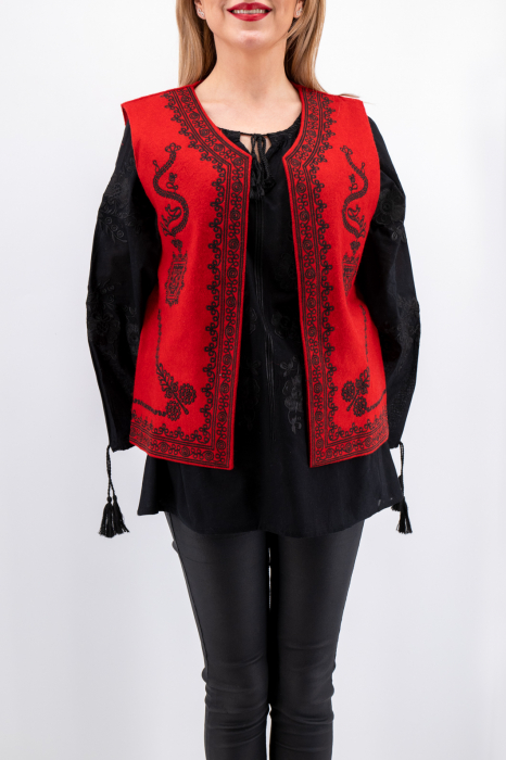Vesta brodata cu model traditional Constantina 2 [3]