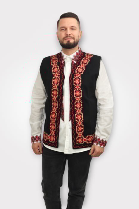 Vesta brodata Sergiu 8 [2]