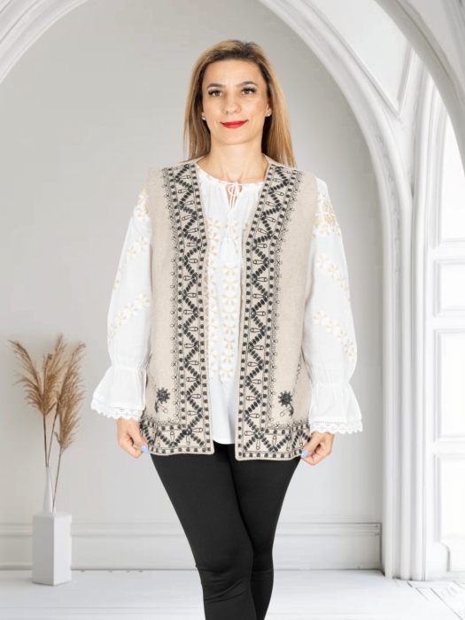 Vesta brodata traditional Angelica 13 [2]