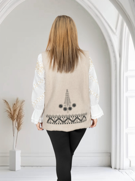 Vesta brodata traditional Angelica 13 [4]