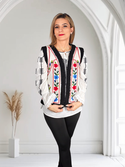Vesta brodata traditional Dorina [5]