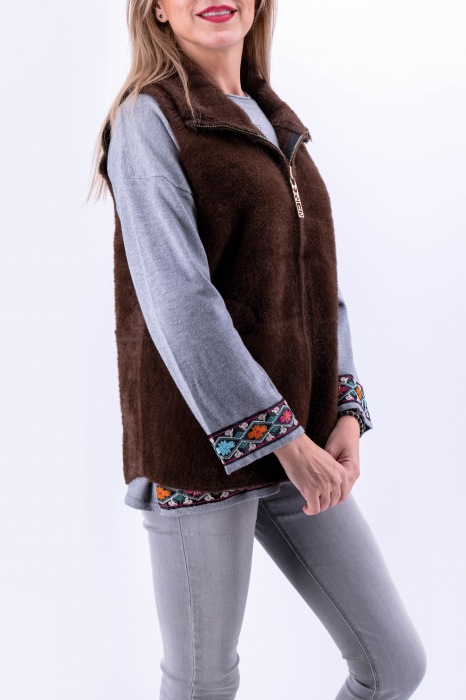 Vesta Casmir Ioana 4 [2]