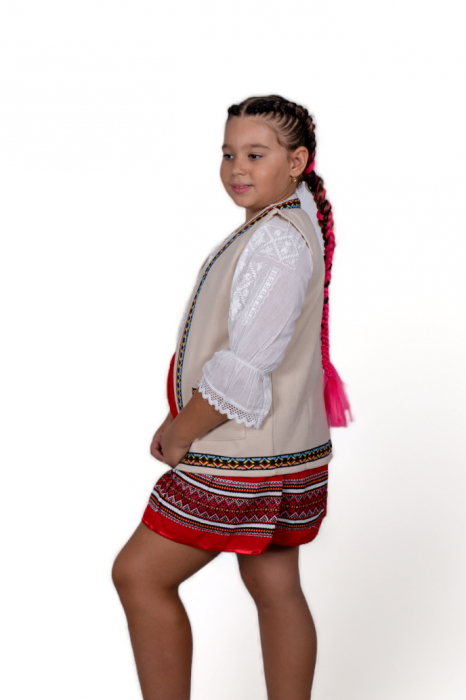 Vesta traditionala fetite Aliona [3]