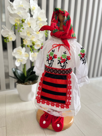 Compleu traditional Aglaia 2 [2]