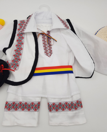 Compleu traditional baietel Adan [1]