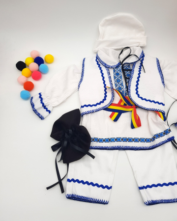 Compleu traditional baietel Adan 3 [1]