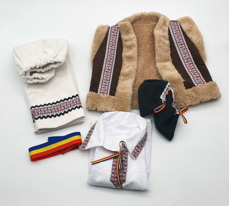 Compleu traditional baietel Titi 2 [1]