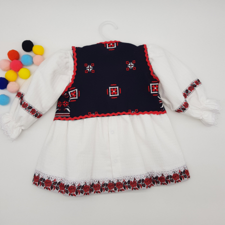 Compleu traditional Elena [2]