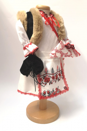 Compleu traditional Fetita 3 [2]