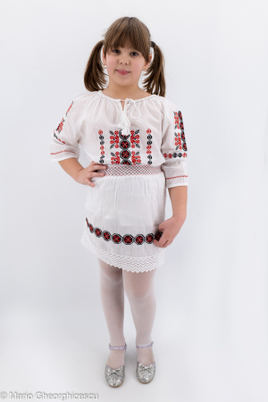 Fetite - Compleu traditional fetite Florentina