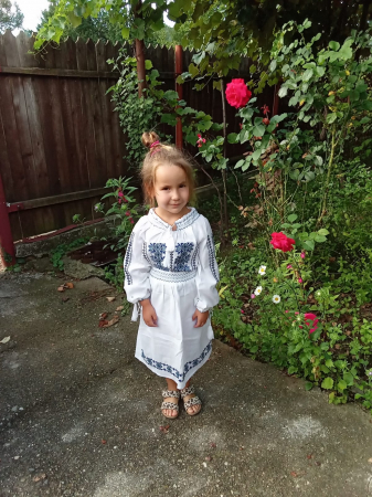 Compleu traditional fetite Evi 2 [4]