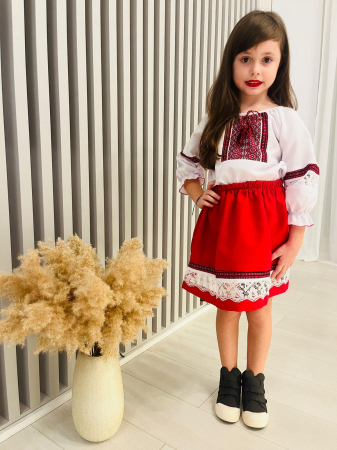 Compleu traditional fetita Natalia 10 [0]