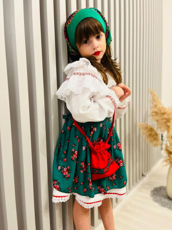 Fetite - Compleu traditional Ioana - de la 1 la 8 ani