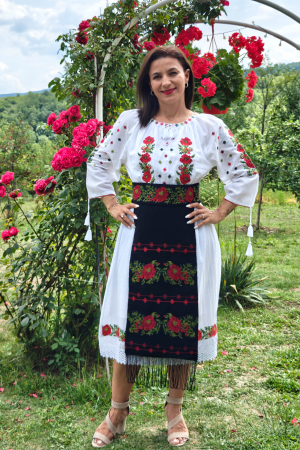 Costume Vesta si Fote traditionale - Costum Rochie/ Brau si 2 Fote Minodora