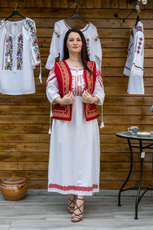 Femei - Costum Vesta si Rochie Olguta