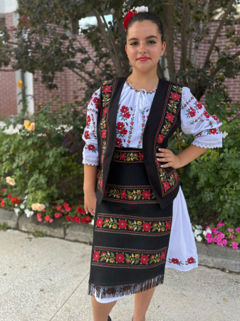 Costum Rochie/ Vesta//Brau si 2 Fote Filipa [1]