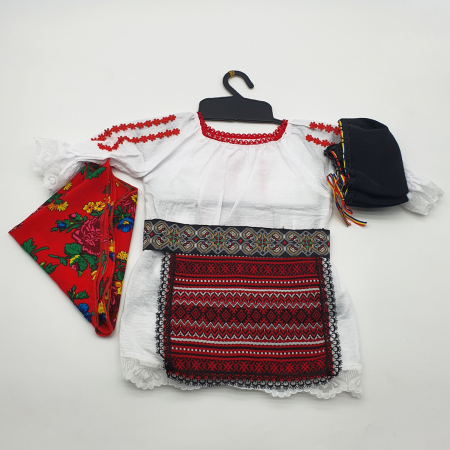 Costum traditional fetita - Palton/Rochita/Fota/Batic si Botosei [2]