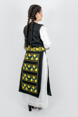 Costum Traditional Vesta si 2 Fote brodate Flori [1]