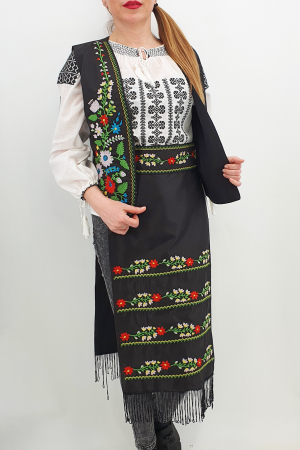 Costum Traditional Vesta, brau si 2 Fote brodate cu model traditional Iulia [3]
