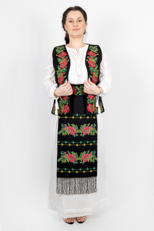 Femei - Costum Traditional Vesta, brau si 2 Fote brodate Cerasela