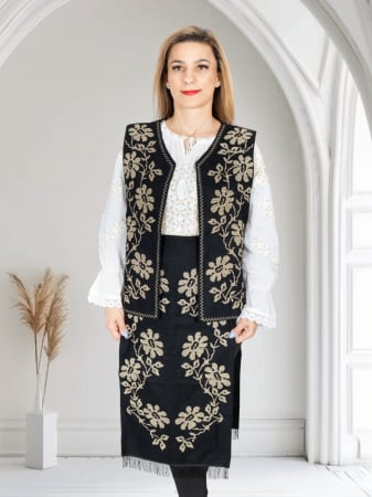 Costume Vesta si Fote traditionale - Costum Traditional Vesta si Fote Alina 4