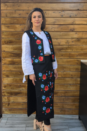 Costum Traditional Vesta si Fote Flori 3 [1]