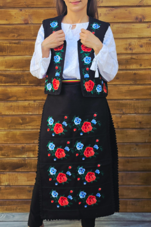 Costum Traditional Vesta si Fote Flori 3 [2]