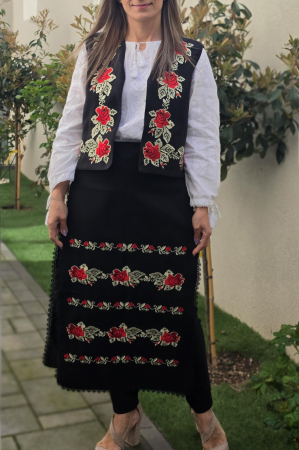 Costum Traditional Vesta si Fote Flori 4 [3]