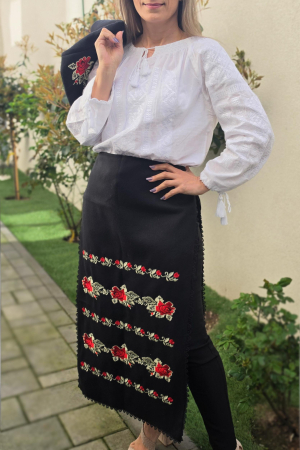 Fote brodate cu model traditional Flori 3 [2]