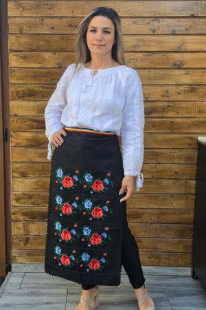 Fote si Catrinte Traditionale - Fote brodate cu model traditional Flori 4