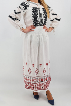 Fusta lunga stilizata cu motive florale 3 [1]