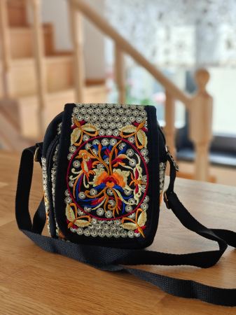Femei - Geanta brodata traditional 15