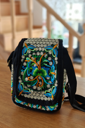 Femei - Geanta brodata traditional 17