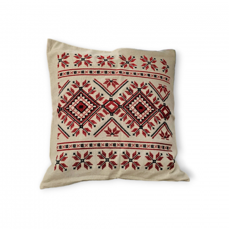 Obiecte decor traditionale - Fata de perna cu motive traditionale