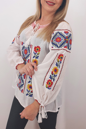 Ie Traditionala Andreea 2 [4]