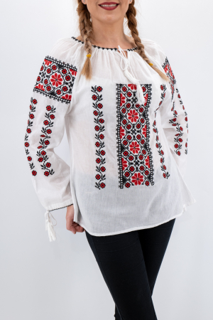 Ie Traditionala Madalina 2 [3]