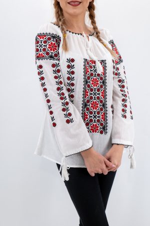 Ie Traditionala Madalina 2 [0]