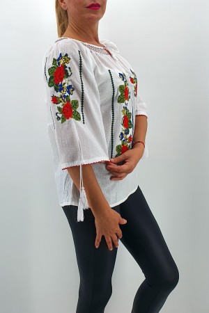 Ie Traditionala Bruna [1]