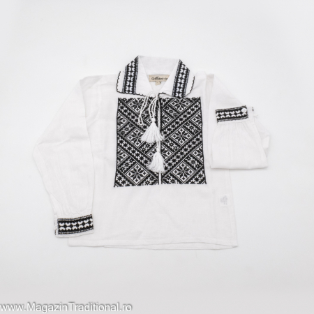 Ie traditionala baieti Dorin [1]