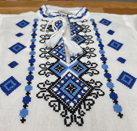 Ie traditionala baieti Irinel [2]